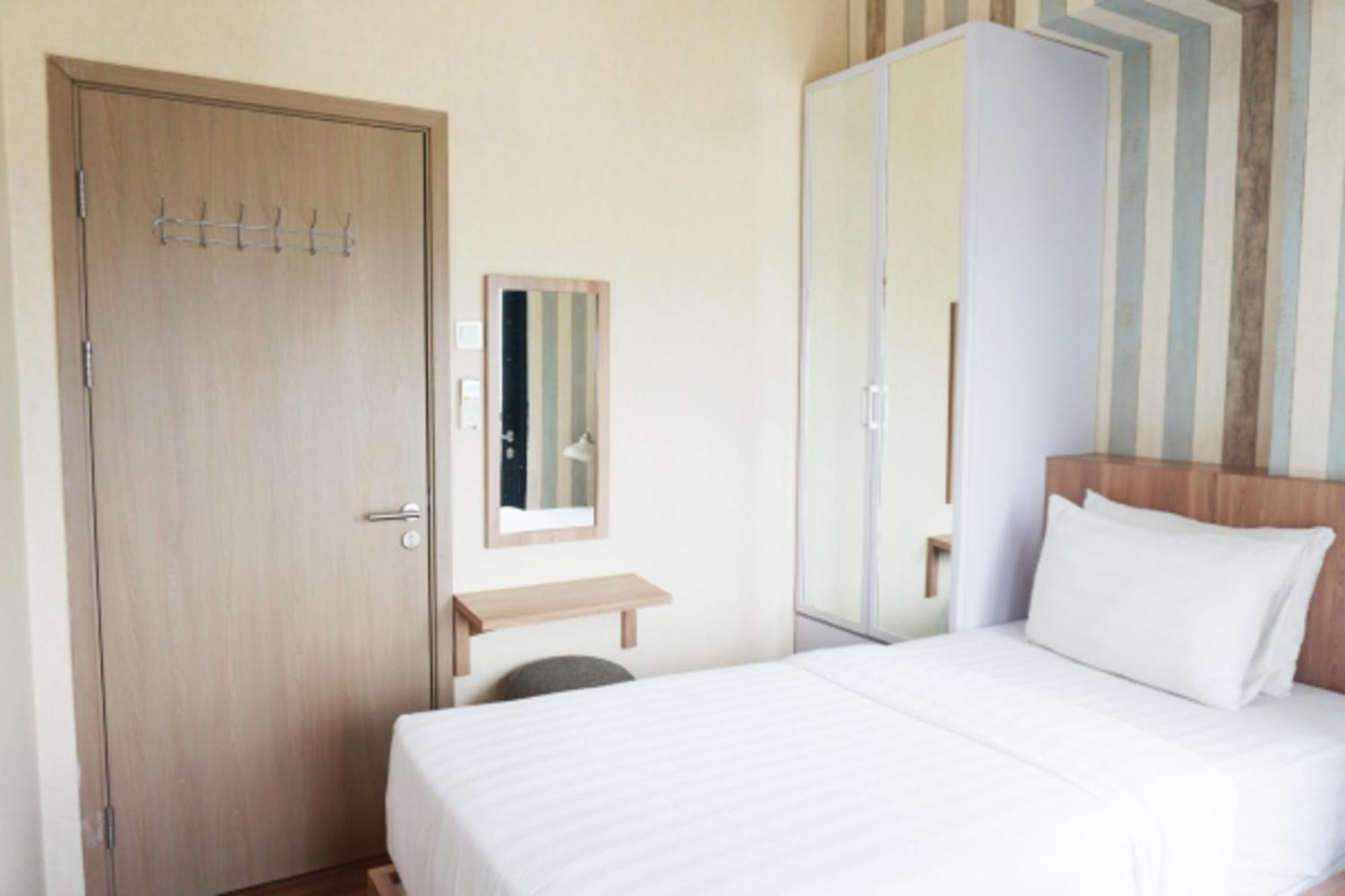 Cordova Suites Семаранг Екстер'єр фото