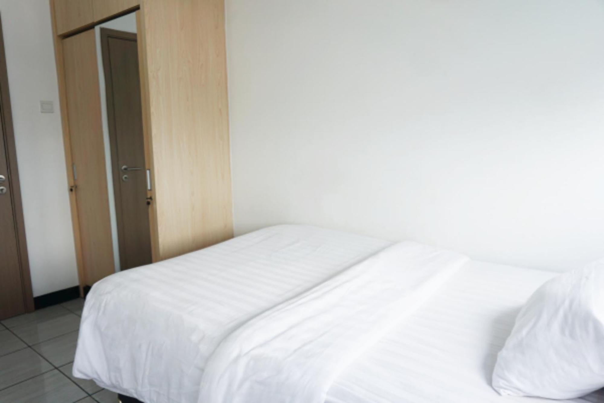 Cordova Suites Семаранг Екстер'єр фото
