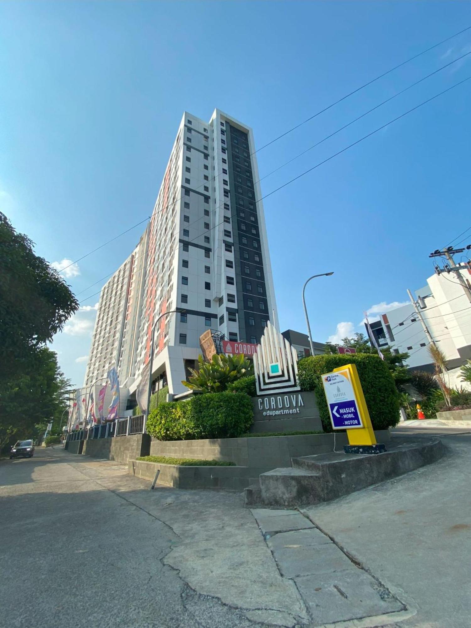 Cordova Suites Семаранг Екстер'єр фото